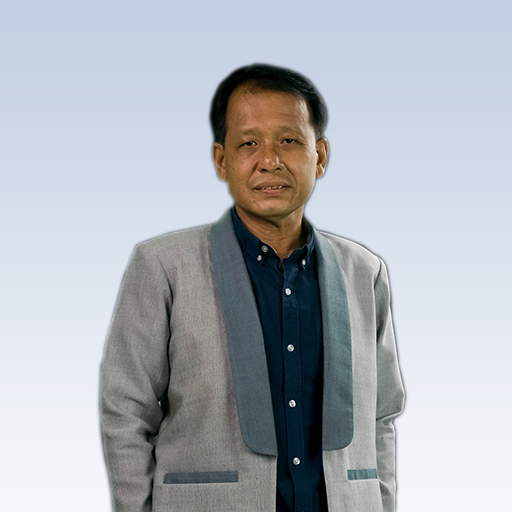 นคร คำร้อง