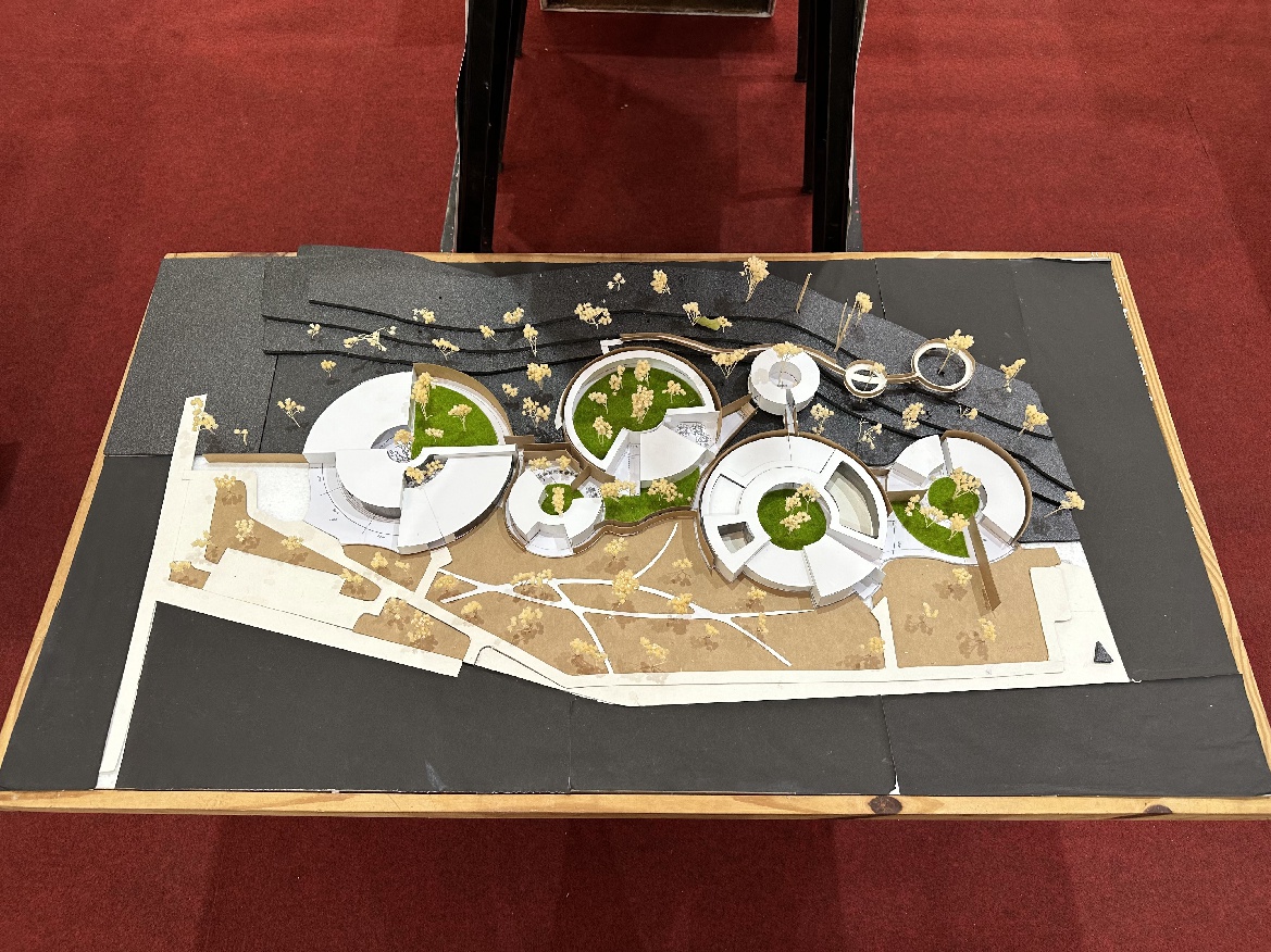 Thesis exhibition 01-0008